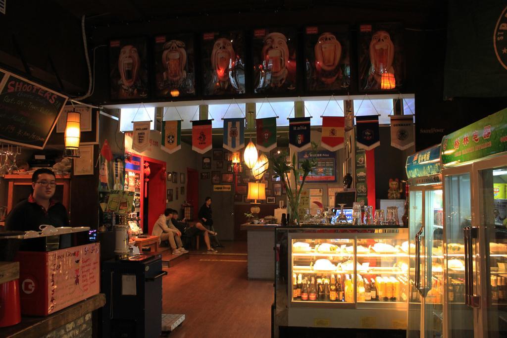 Beijing Sanlitun Hostel Экстерьер фото