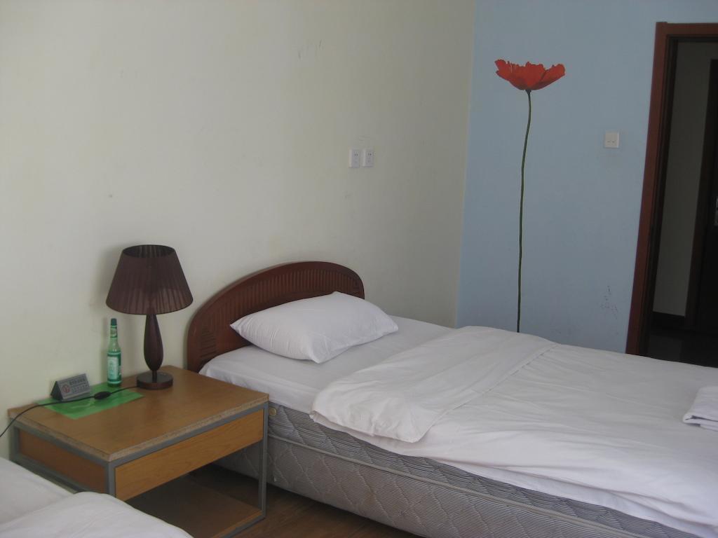 Beijing Sanlitun Hostel Номер фото